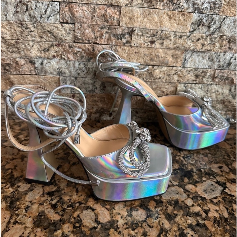 MACH & MACH Double Bow
Platform Sandal - Picture 5 of 12